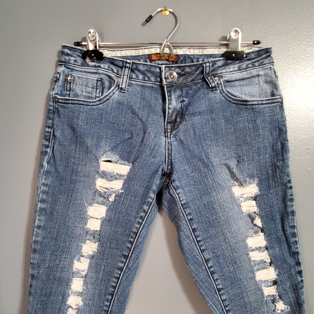 ZD Distressed Skinny Blue Jeans Size 9 - Picture 2 of 8